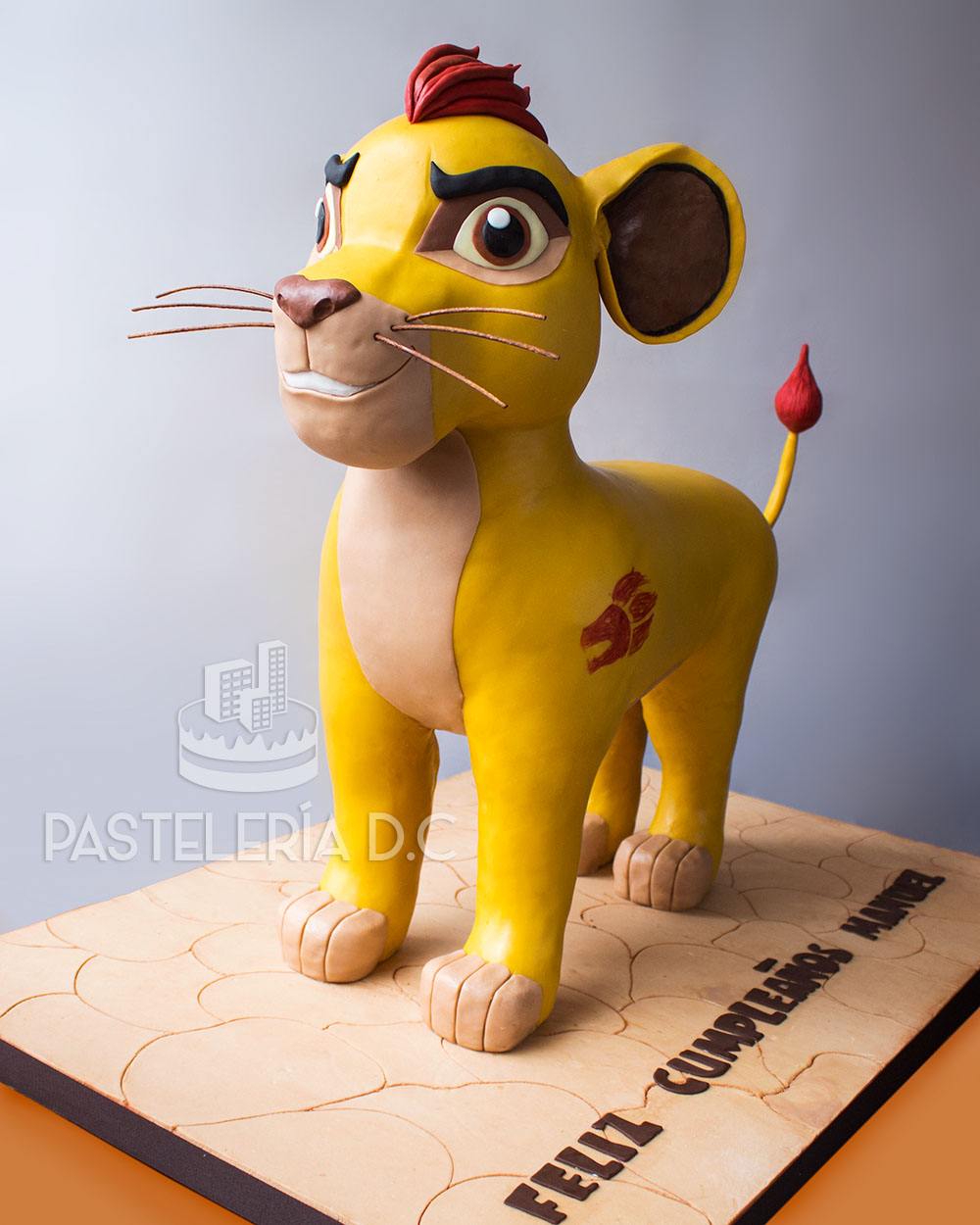 Ponqué Pastel Torta personalizada en Bogotá Kion La guardia del León